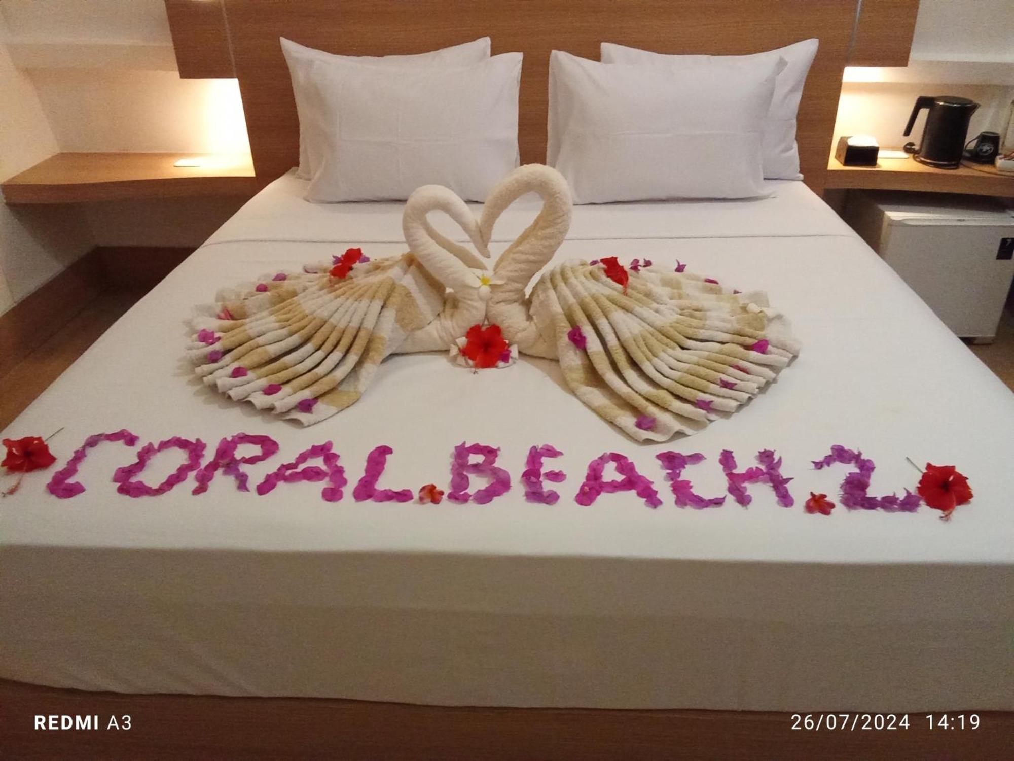 Coral Beach 2 Bungalow Gili Trawangan Exterior foto